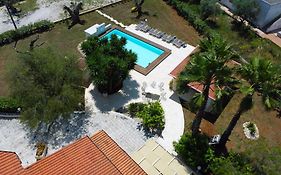 La Maison One B&B