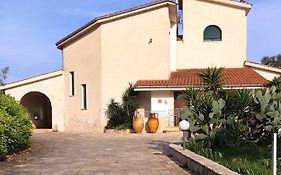La Maison One B&B